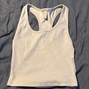 Forever 21 Cream Sleeveless Crop Tank